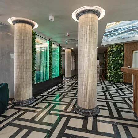 Danubius View - Luxury And Hall 4*