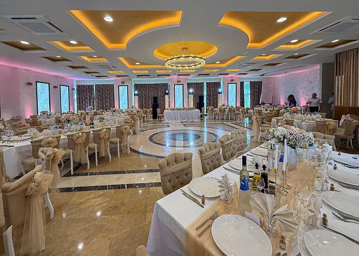 فندق Danubius View - Luxury And Hall 4*