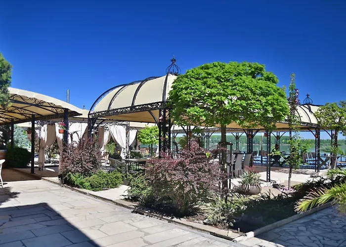 Danubius View - Luxury And Hall 4*