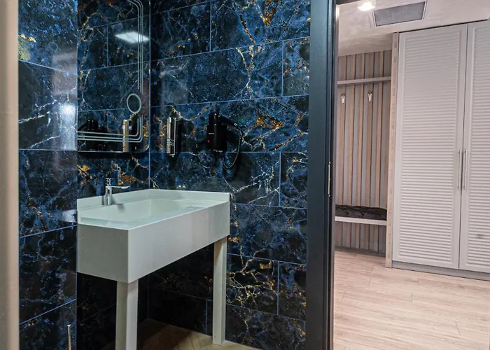 فندق Danubius View - Luxury And Hall 4*