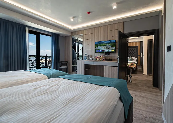 Danubius View - Luxury And Hall فندق 4*