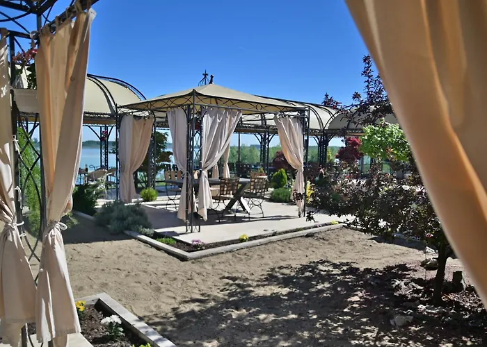 Danubius View - Luxury And Hall فندق 4*